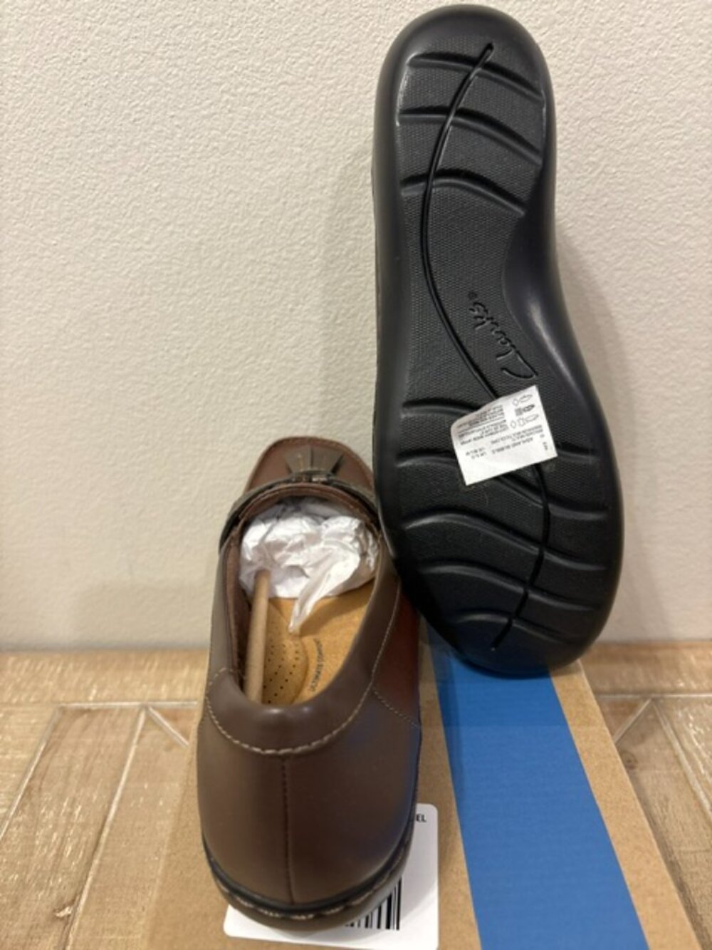 Clarks Womens Ashland Bubble Loafers - Picture 3 of 4